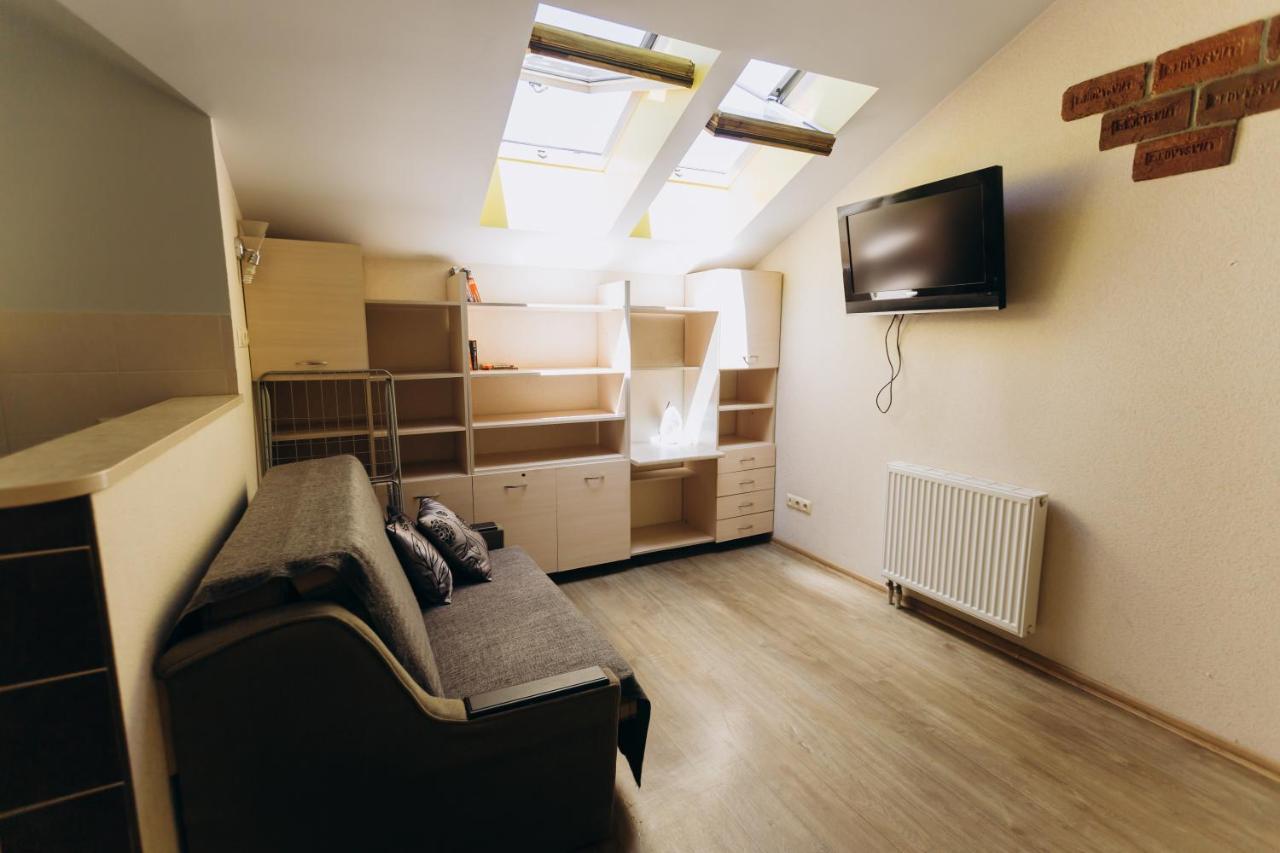Затишні Apartments Біля Жд Вокзалу İvano-Frankivsk Dış mekan fotoğraf